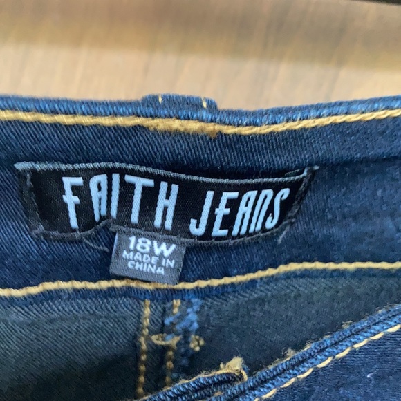 Faith Jeans high rise skinny Bermuda jean short 18W - Picture 15 of 17